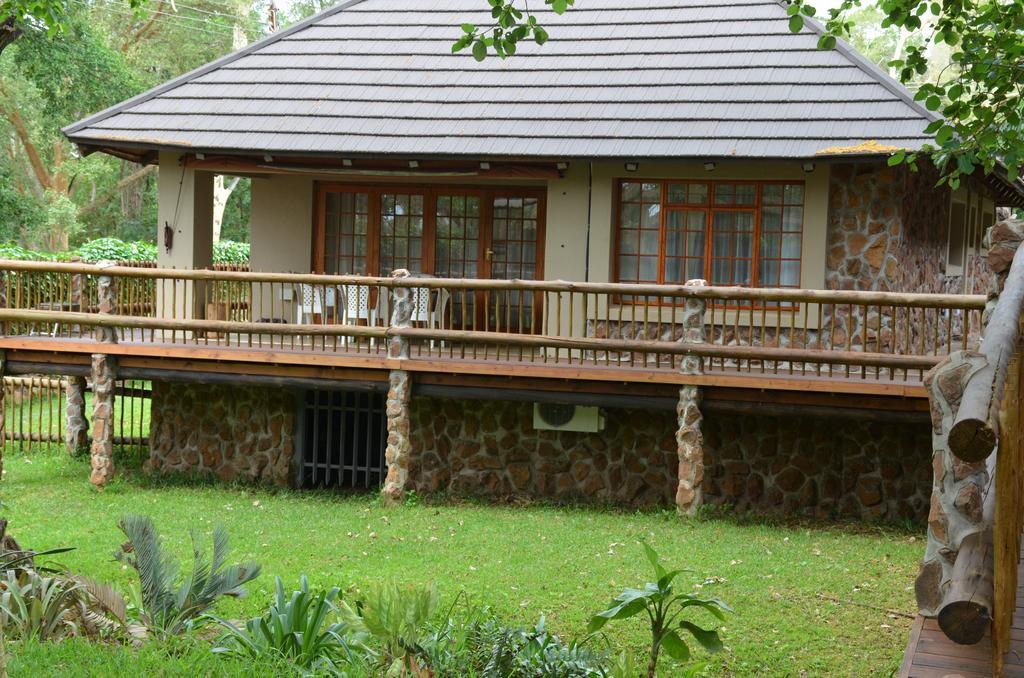 Stoep At Steenbok Self Catering Komatipoort Extérieur photo